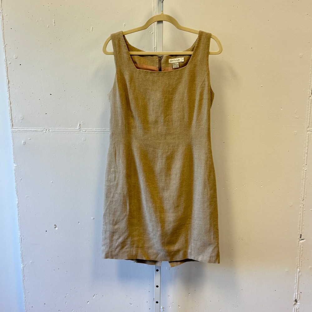 Vintage Ann Taylor Tan Beige 100% Linen Sleeveless Sheath Dress Square Neck Sz 8